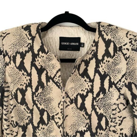 Giorgio Armani Leather Snake Print Cropped Jacket Size 38 Full Zip Silk Italy - Picture 6 of 8